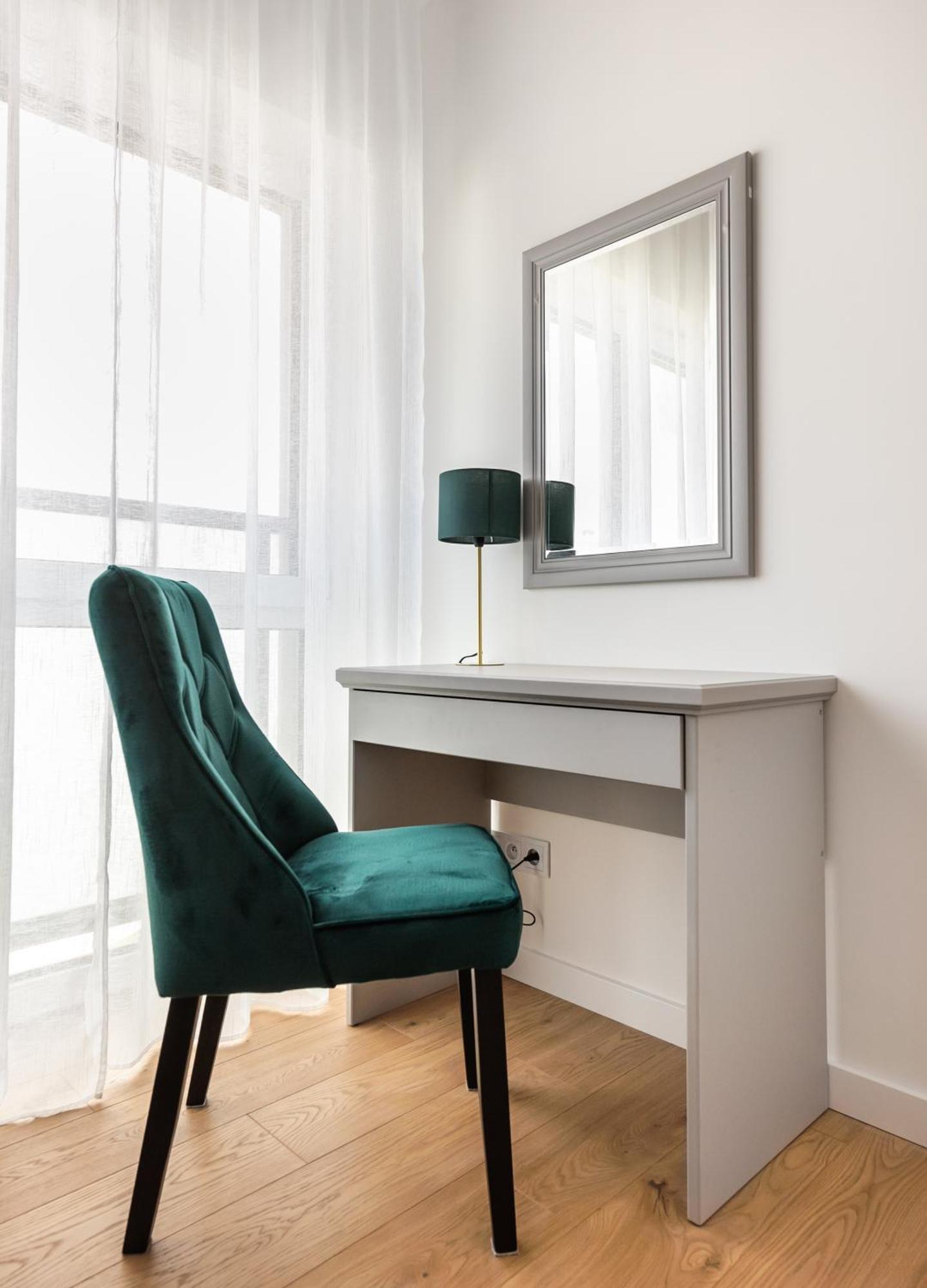 Brzeziny Deluxe Apartment Varşovia Exterior foto